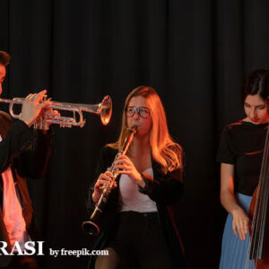 musik dalam film